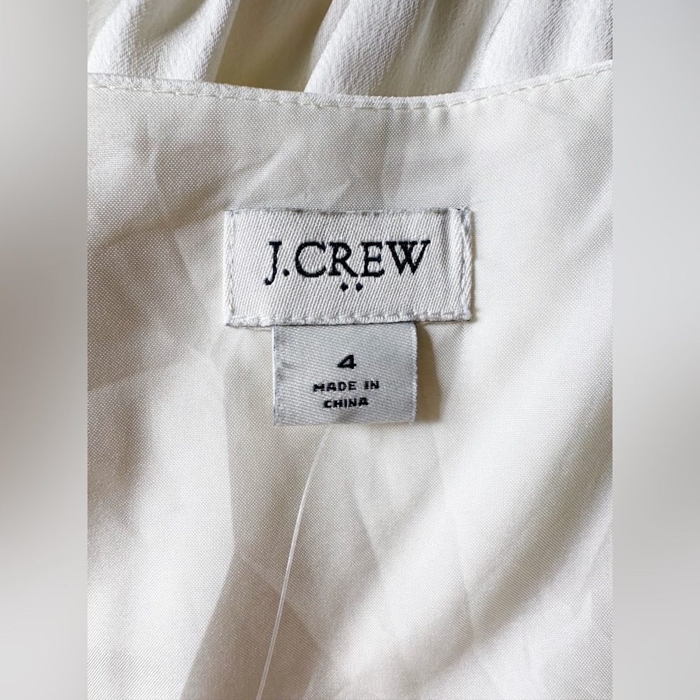 NWOT J. Crew Satin-crepe Peplum Top in Ivory. Size 4 - Picture 5 of 6